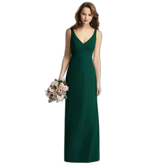 Thread Sleeveless V-Back Long Trumpet Gown in Hunter Green - Size 10 - Picture 1 of 5